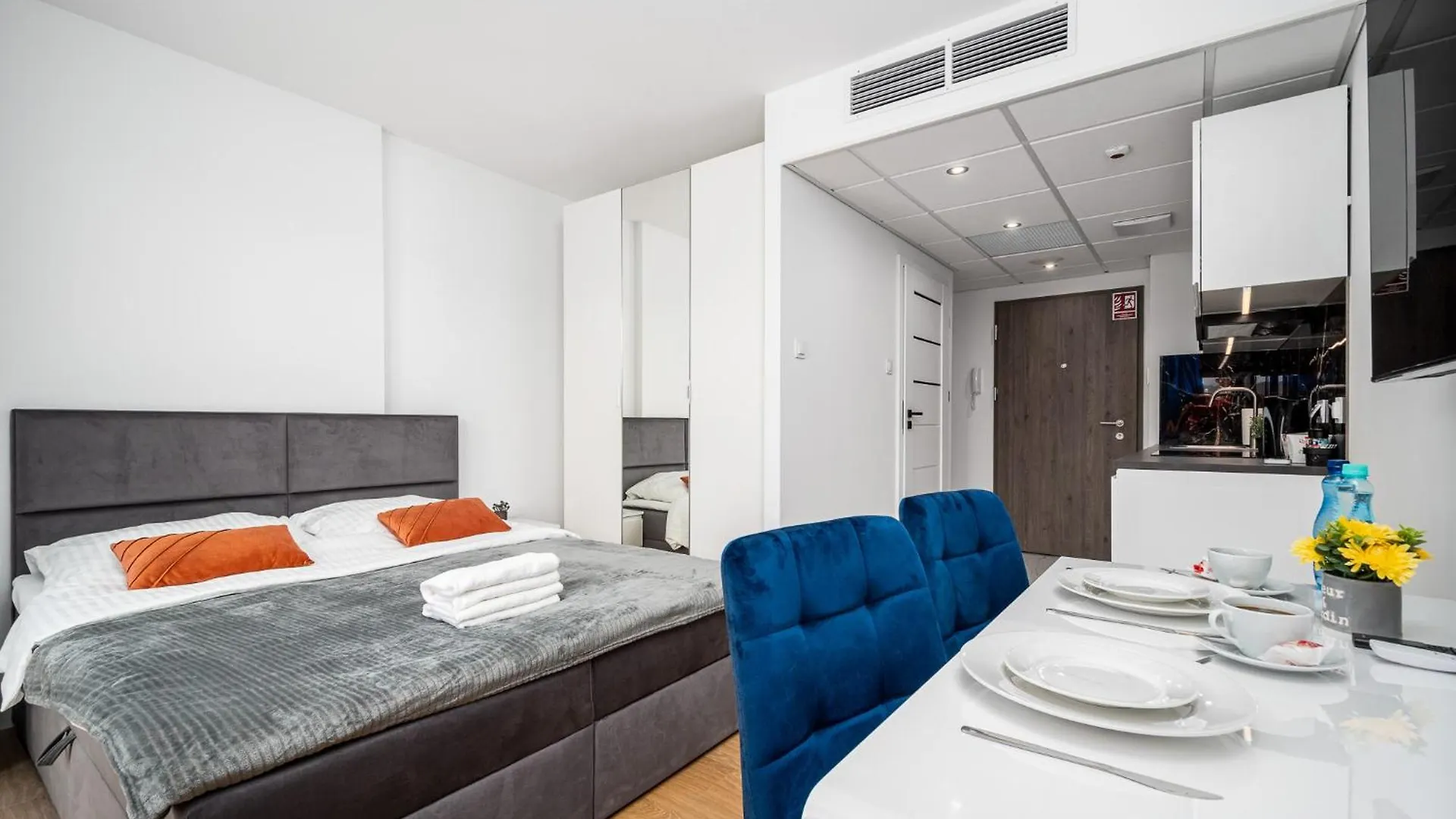 Apartamenty Stay Pileckiego Warszawa Poland