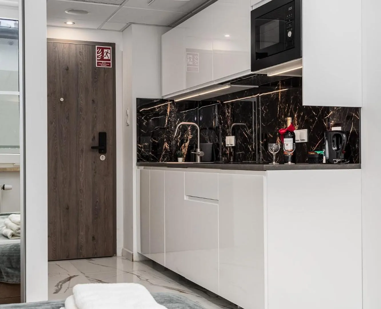 Apartamenty Stay Pileckiego Warszawa 0*, Warsaw