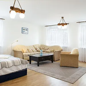  Apartment Domotel Aleje Jerozolimskie
